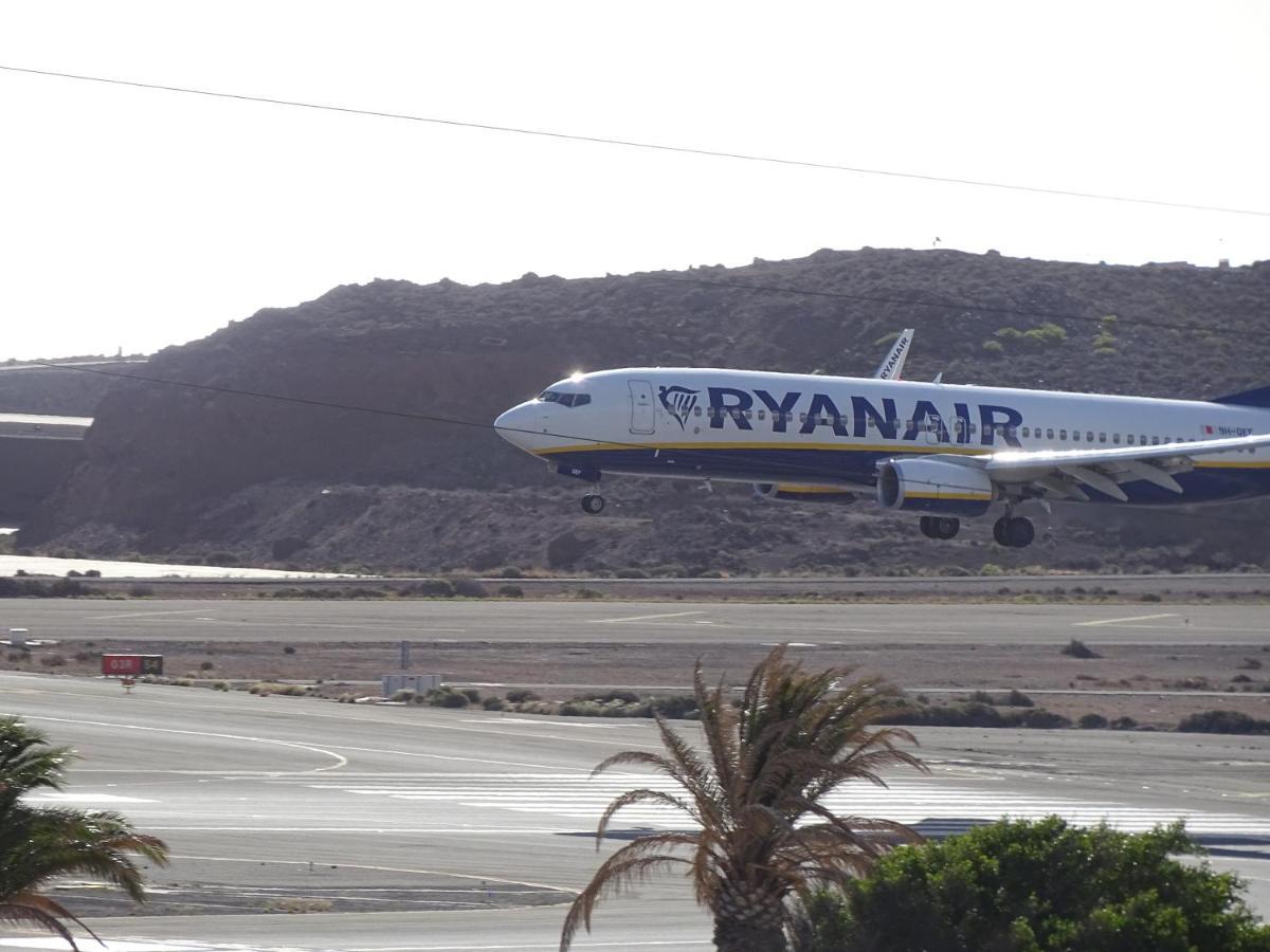 Rickaty Lodge Bed And Breakfast, Airport Hotel, Hotel De Aeropuerto, Las Palmas Airport, Gran Canaria Airport, Lpa, Spain Las Majoreras Екстер'єр фото
