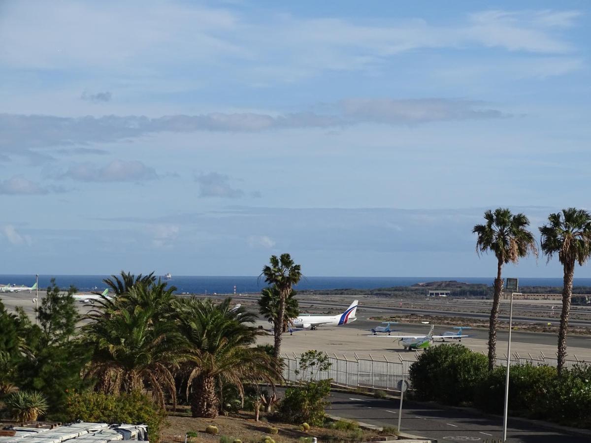 Rickaty Lodge Bed And Breakfast, Airport Hotel, Hotel De Aeropuerto, Las Palmas Airport, Gran Canaria Airport, Lpa, Spain Las Majoreras Екстер'єр фото